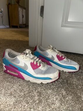 Nike air max woman’s size 11